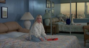 Poltergeist III (1988) download